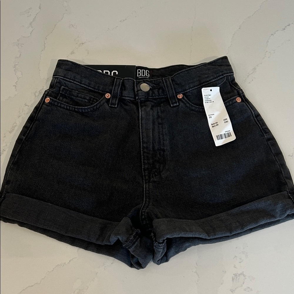 BDG Mom High rise Women's Black Washed Denim Jean Shorts size 24